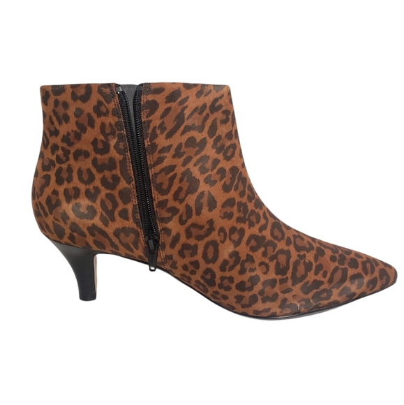 Clark's Linvale Sea Dark Tan Leopard Ankle Boot Womens 9.5 WITH BOX - Picture 3 of 15